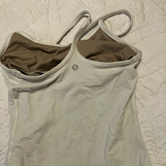 Lululemon Power Y Tank - Picture 3 of 4